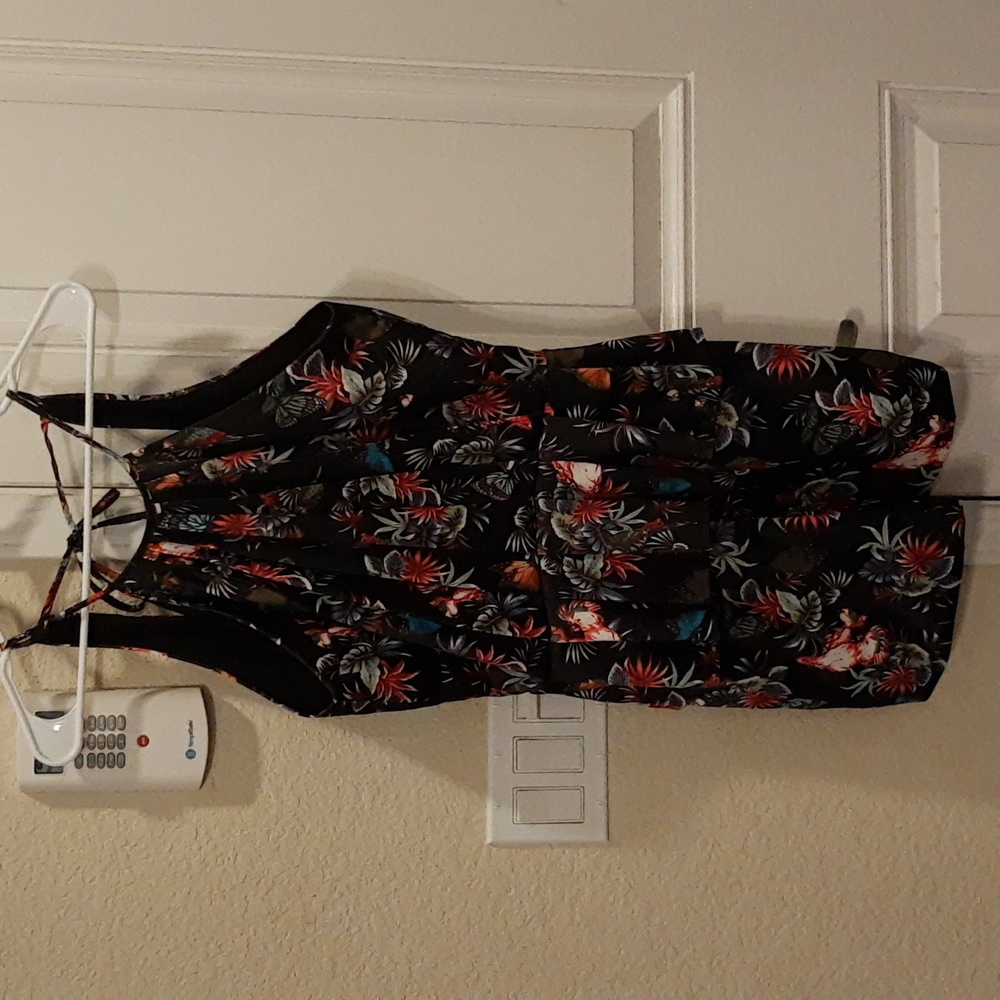 MDS women's romper, halter neckline, size large, black floral